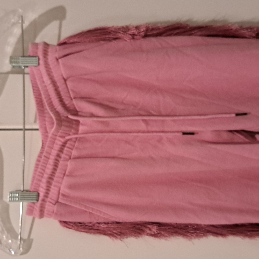 Minaa Monroe Pink Tassel Sweatpants - Picture 8 of 9